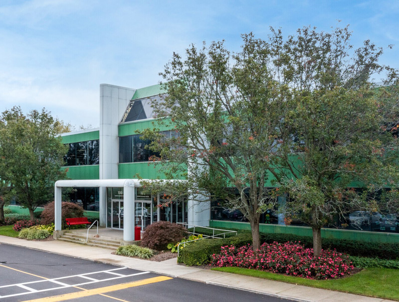 3500-Sunrise-Business-Great-River-NY-Building-Photo-2-LargeHighDefinition